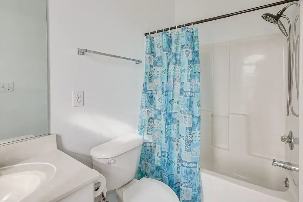 1 Mi to Beach: Myrtle Beach Condo w/ Pool Access