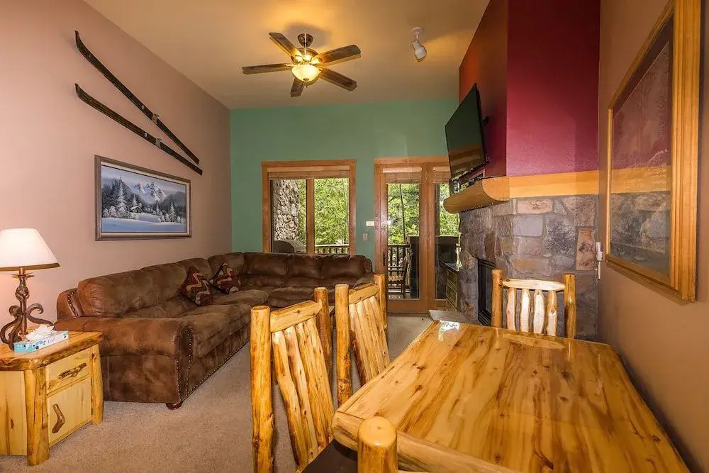 Arapahoe Lodge #8101 - 1 Br Condo