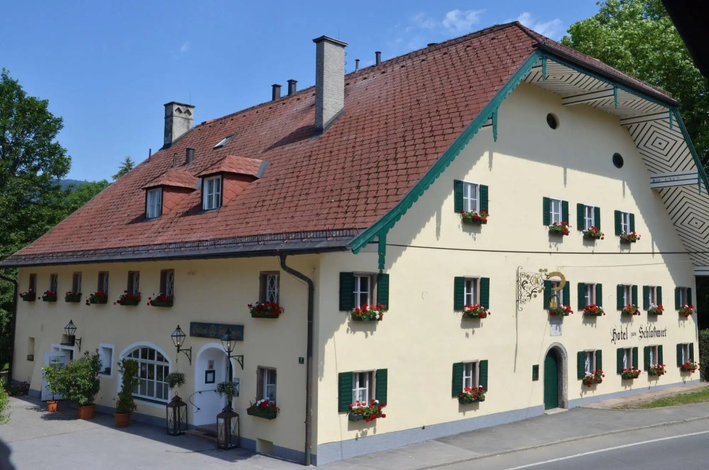 Der Schlosswirt zu Anif - Biedermeierhotel und Restaurant