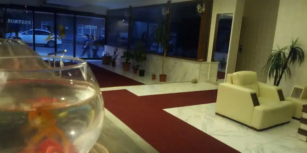 Animos Suit Otel