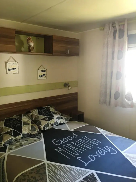 Bungalow With 2 Bedrooms in Saint-julien-en-born, With Shared Pool and Furnished Garden