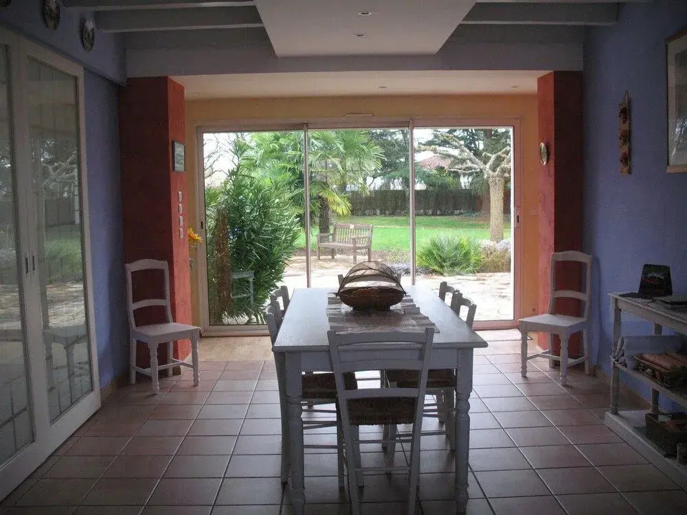 Chambres dHôtes Le Mûrier