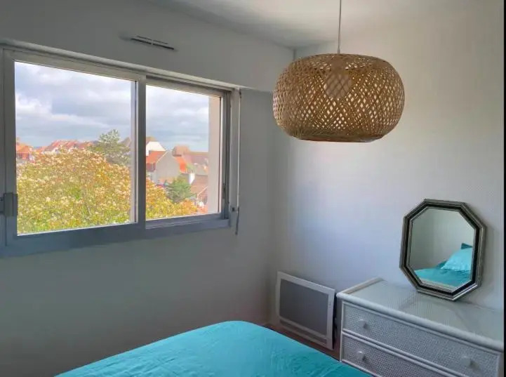Appart 4 pers avec balcon et parking proche plage