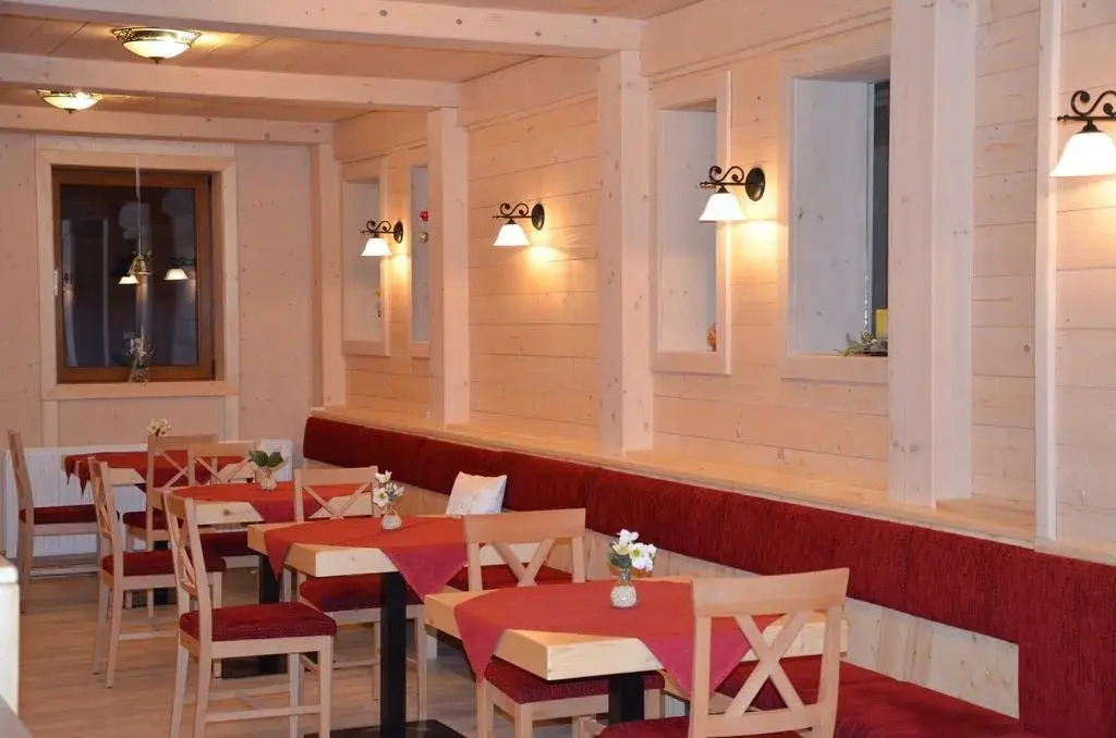Pension zum Schreiner -Valora