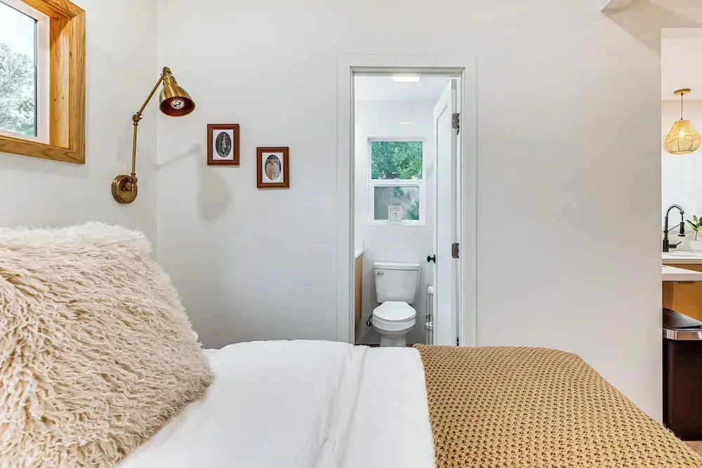 Sip, Golf & Unwind: Couple's Retreat in Fallbrook