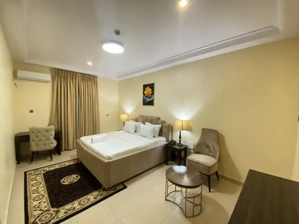 Light Spring Hotel
