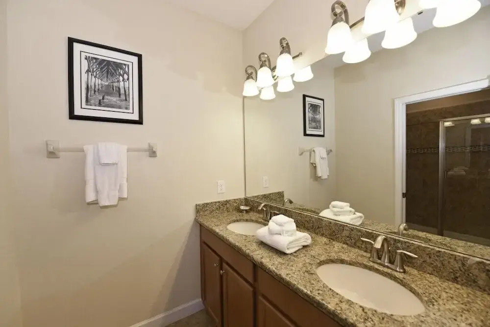 Champions Gate-1452gmyrtledgil 6 Bedroom Home