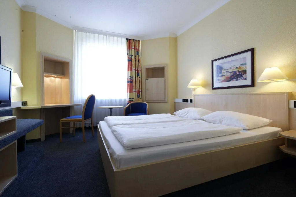 Отель Erfurt City Center by Leonardo Hotels
