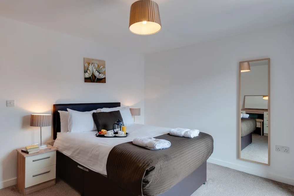Base Serviced Apartments - Duke Street