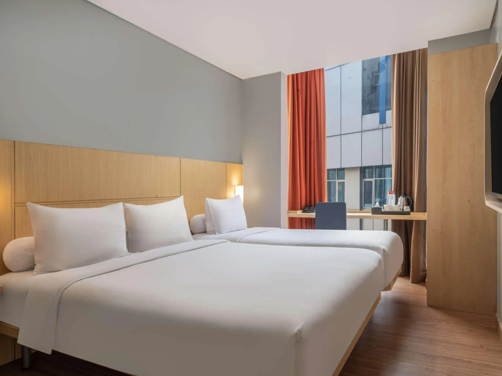 Ibis Jakarta Senen