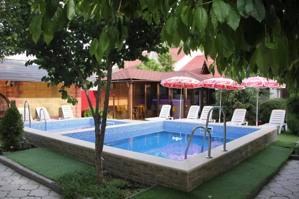 Maze Guest House