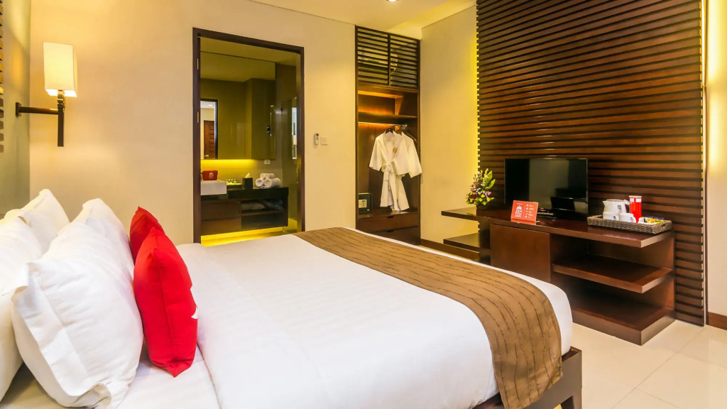 ZEN Premium Seminyak Braban