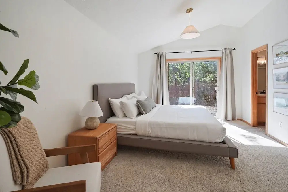 Quail Covey 3 Bedroom Home by RedAwning