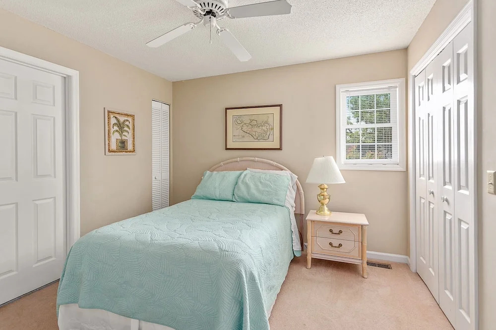 111 Mews Circle by Hodnett Cooper