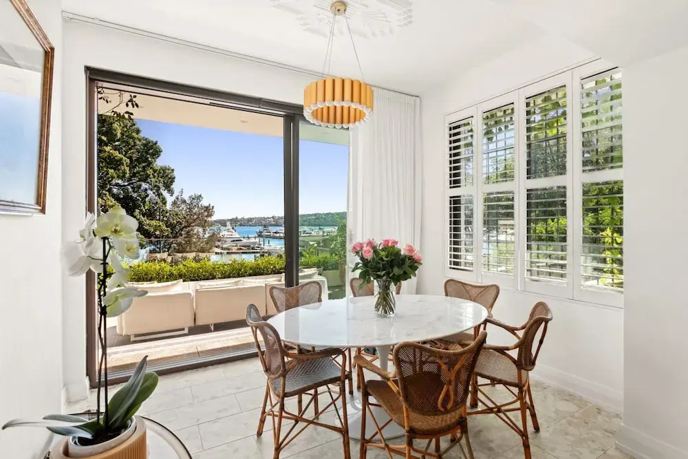 Superb 2-bed Apartment Facing Rose Bay Marina