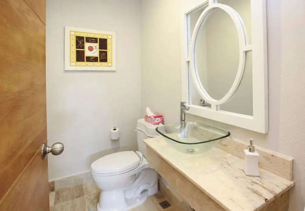 Fully Equipped Apartment Overlooking Golf Course at Luxury Beach Resort