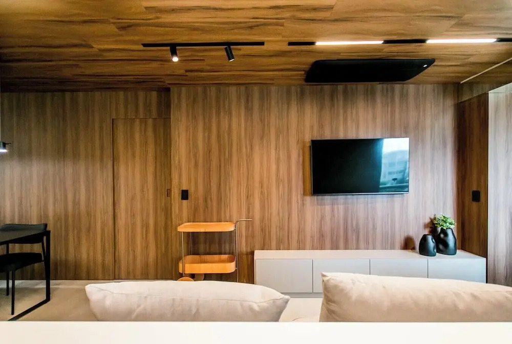 Apartamento Climatizado com Garagem em Alphaville