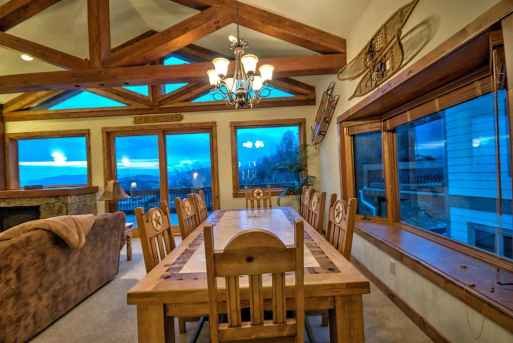 Overlook Chalet
