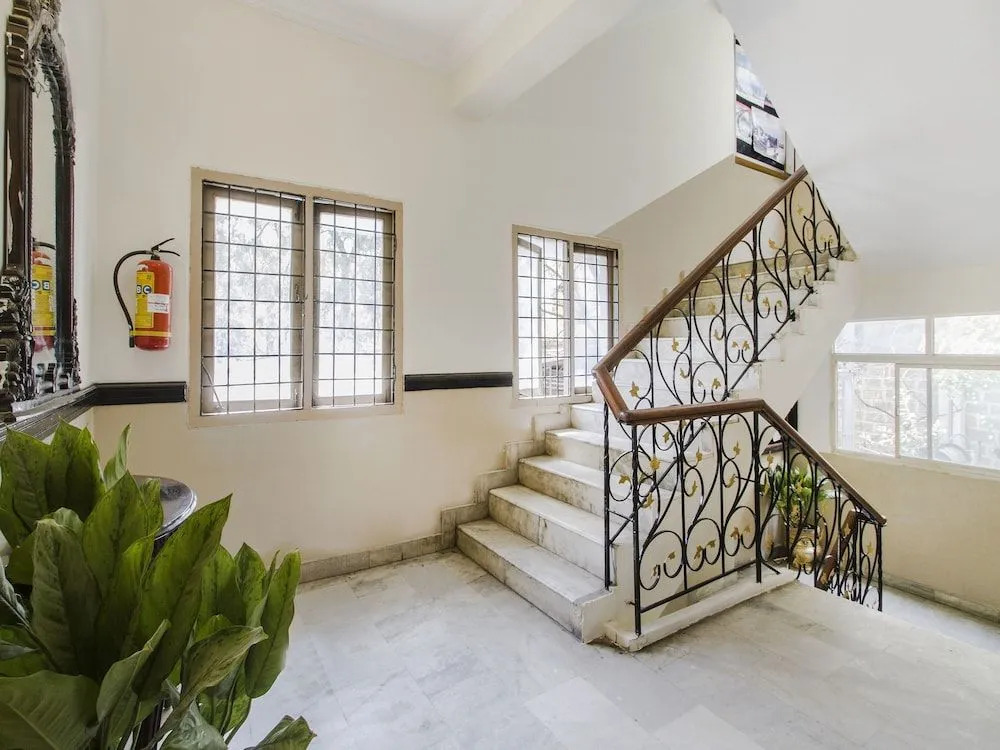 OYO 11321 Hotel Goutham Residency