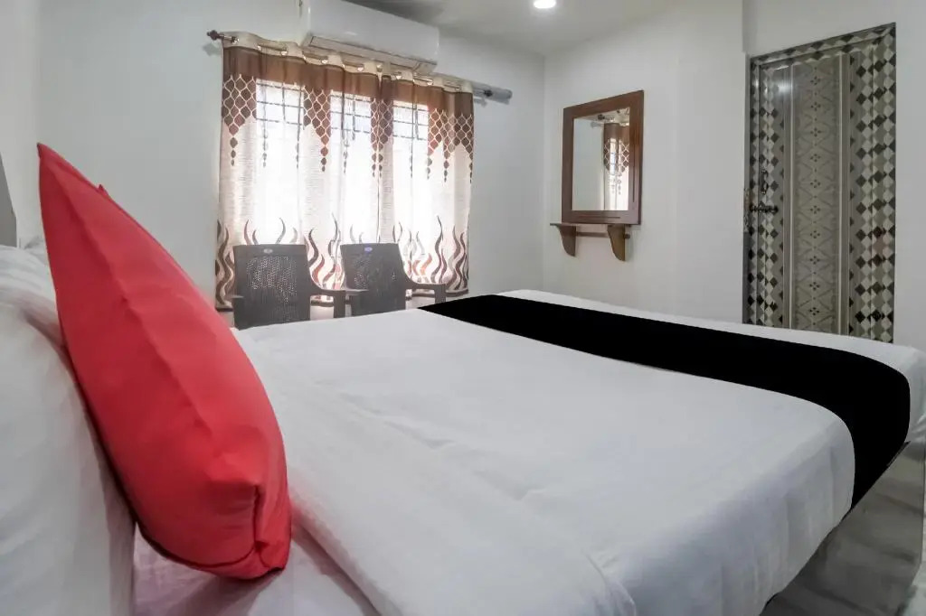 Hotel Jaisas Paradise by OYO Rooms