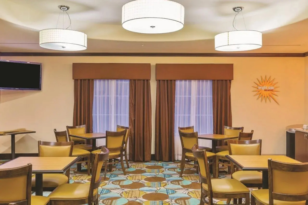Spark By Hilton Missouri City
