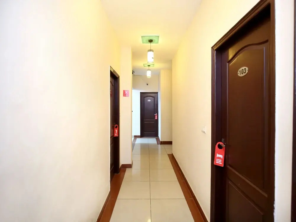 OYO 1357 Hotel Midland