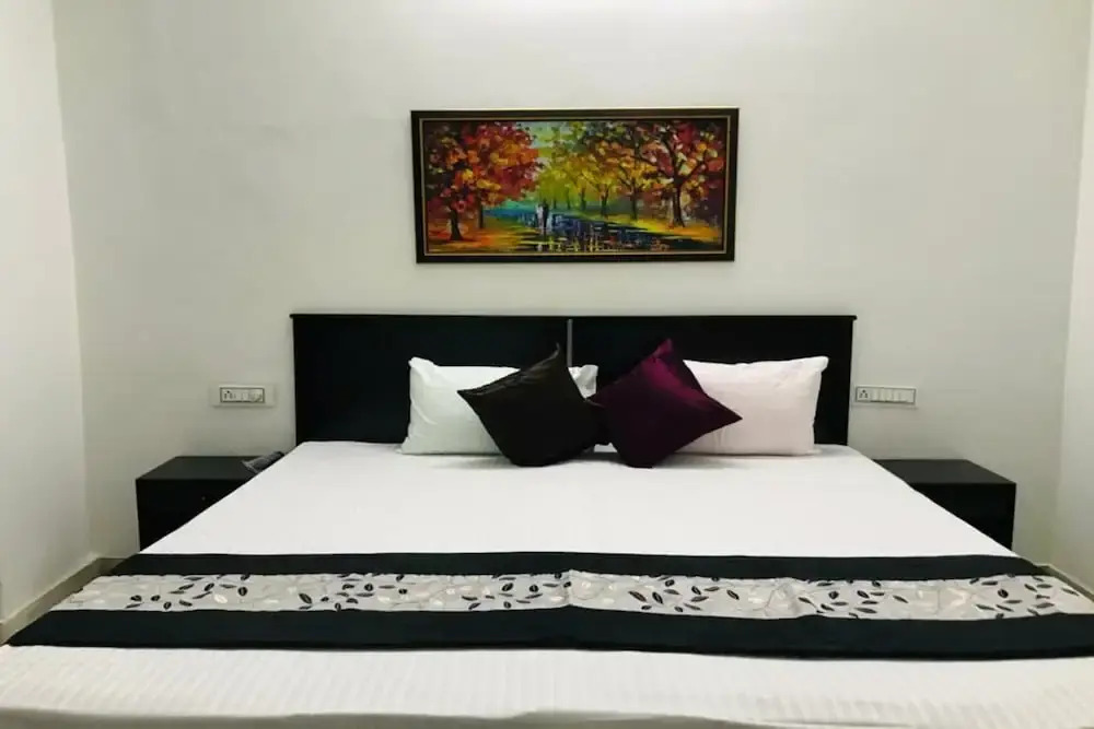 Saffire Suites