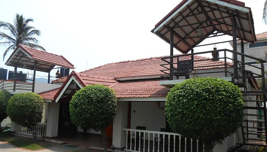 Bay Leaf, Ayurveda Spa Resort