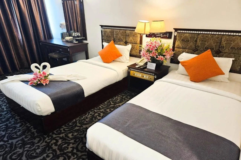 Greenleaf Hotel