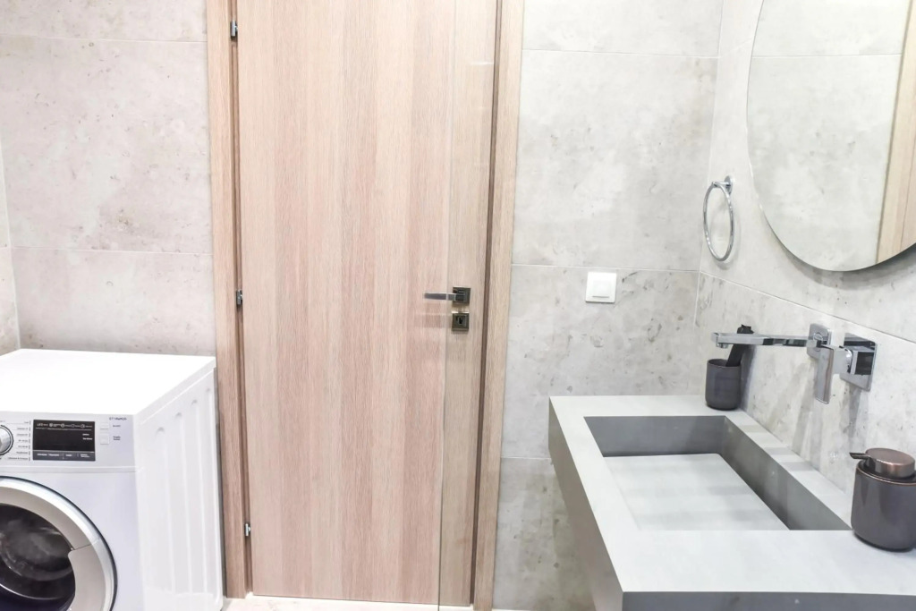 La Perla Apartments
