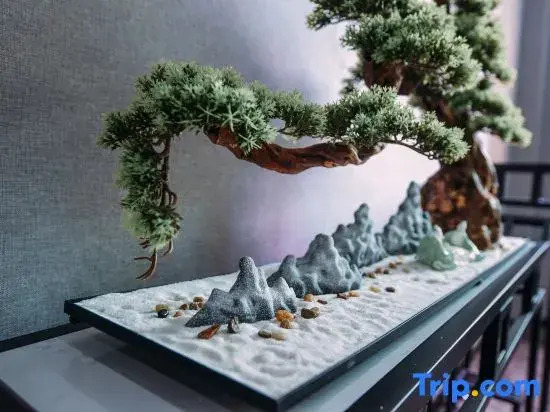 Junyi Collection Hotel (Zhanggong District Rongjiang Road)