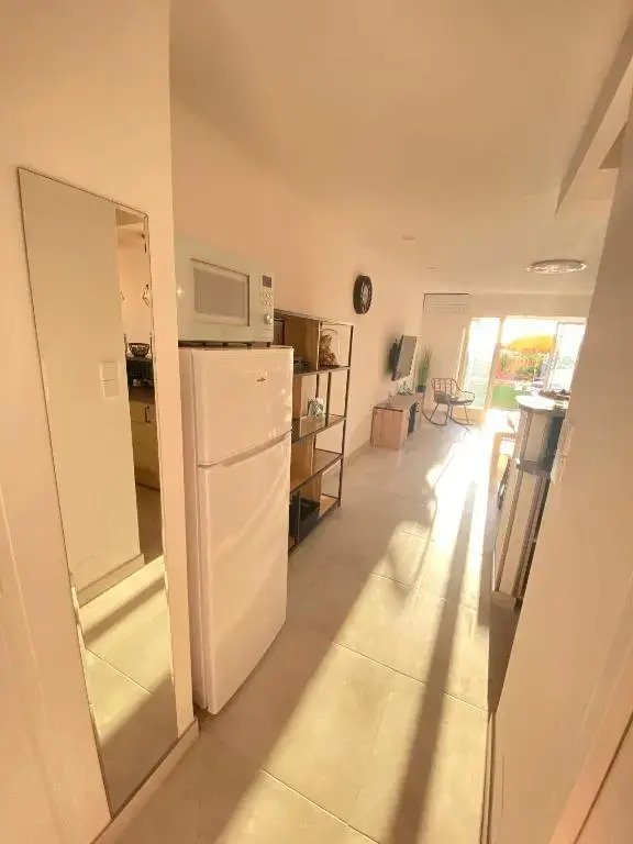 Somptueux appartement rénové en bord de mer