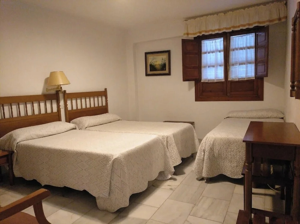 Hotel Albucasis