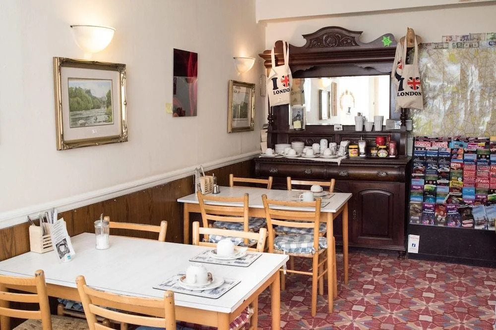 Lynton Hotel