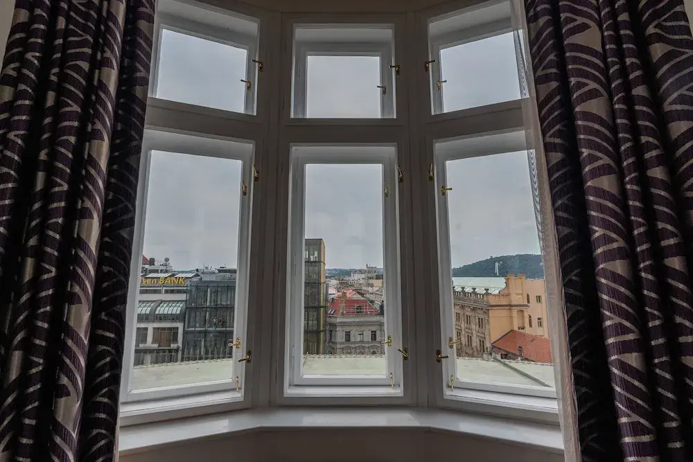 Crown Palace Apartments by Adrez