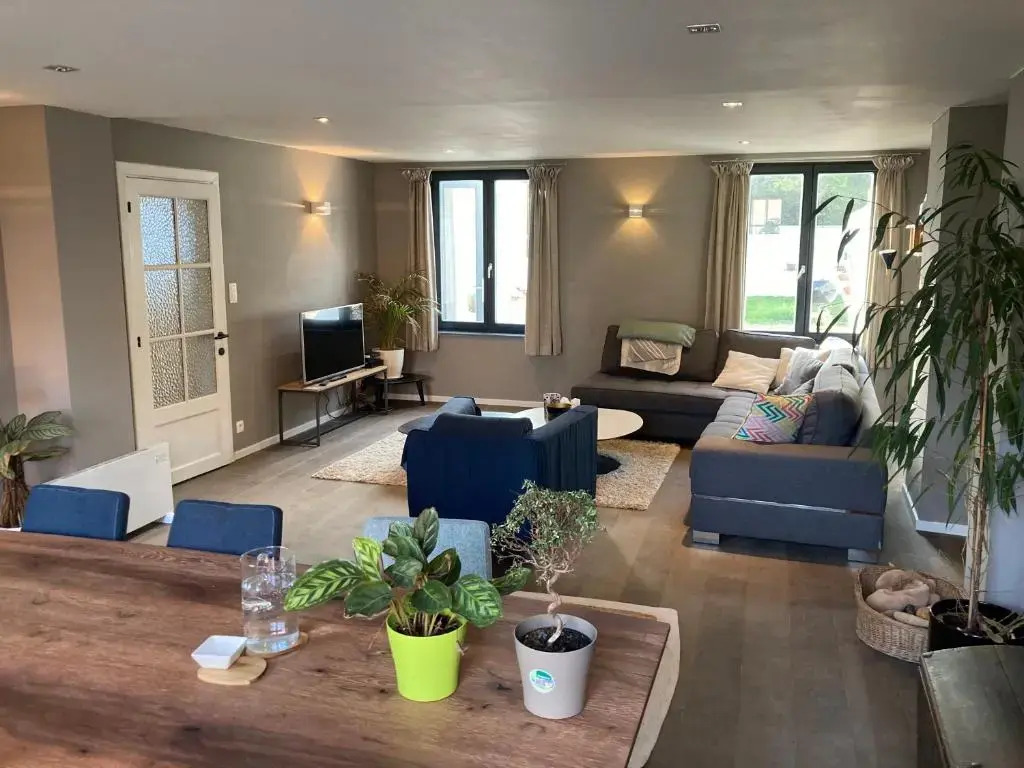 Rural stay for 9-guests in Durbuy