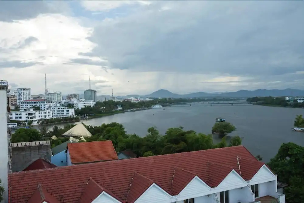 Vi Da Riverside Hotel