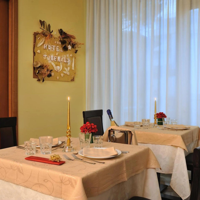 Hotel Tiberius