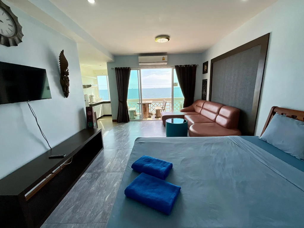 Banchaitalay Room