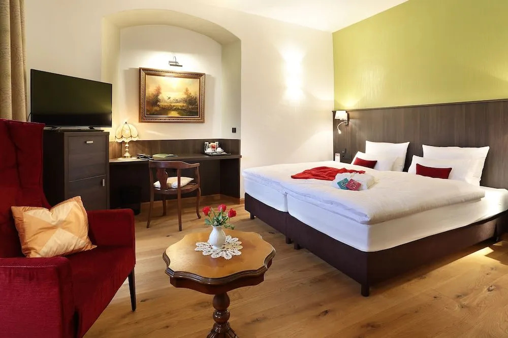 Hotel Garni Schloß Schönberg