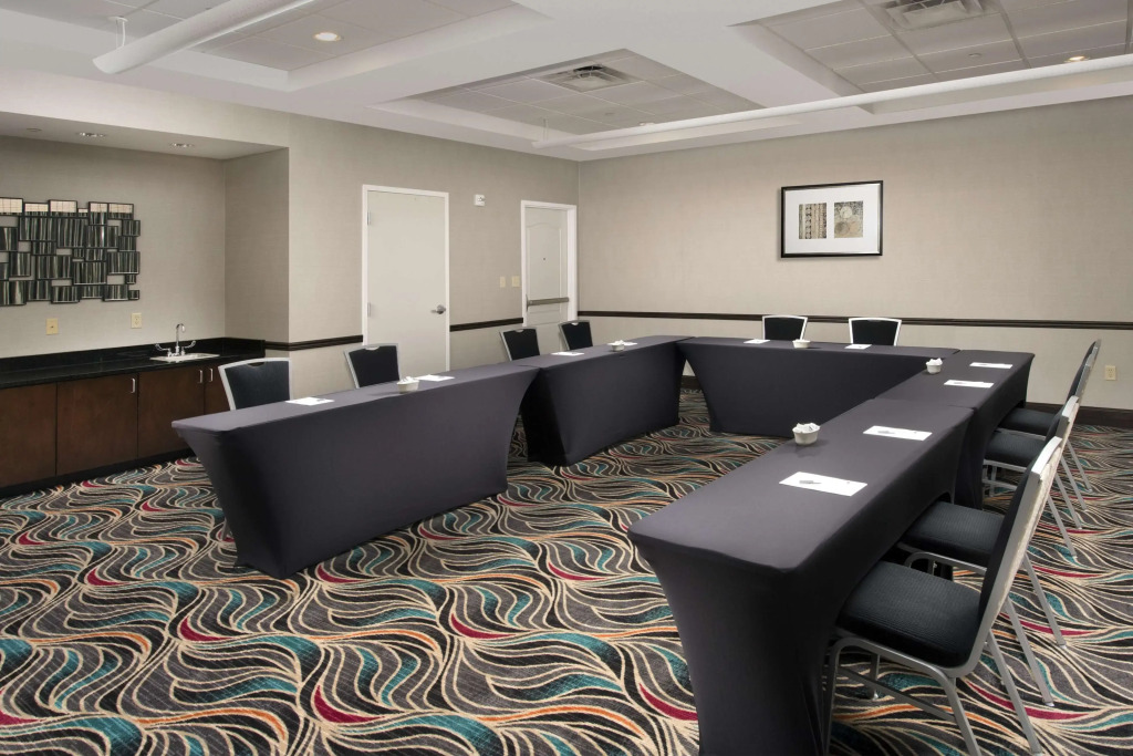 Hampton Inn & Suites Athens-I-65 (Huntsville Area)