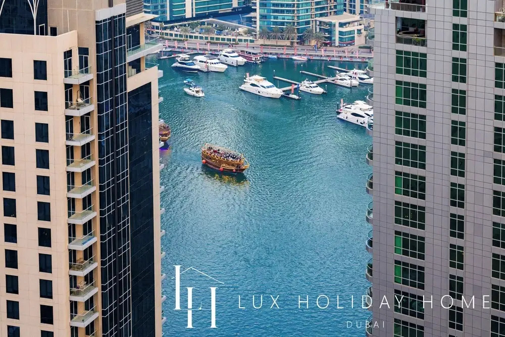 LUX Contemporary Marina View Suite 7