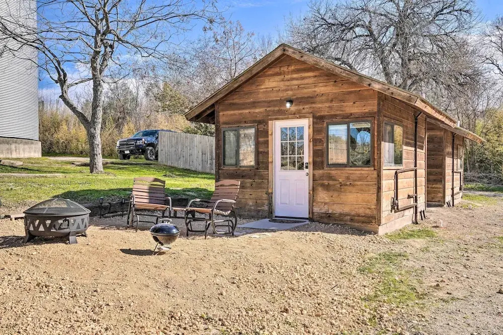 Lake Dunlap Studio w/ Shared Boat Ramp, Dock