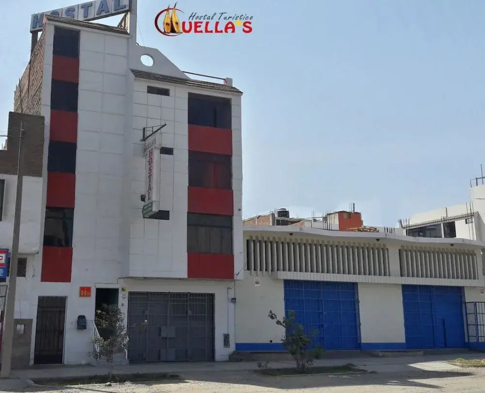 Hostal Huella's