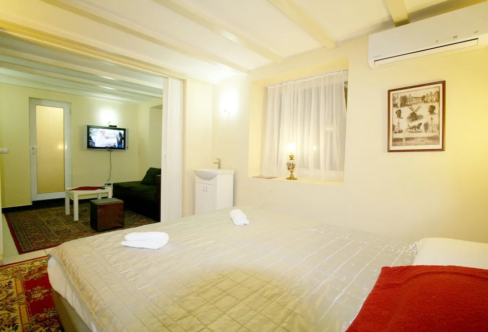 Apartment Manufactura