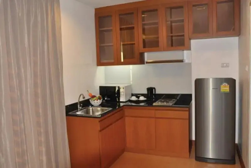 Dheva Residence Suites