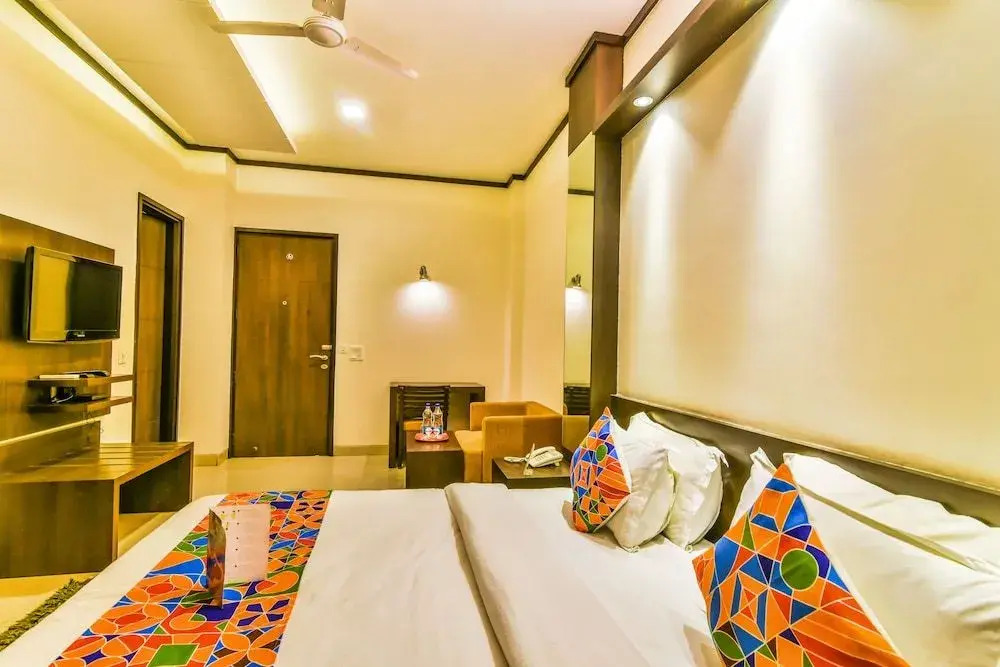 FabHotel First Star
