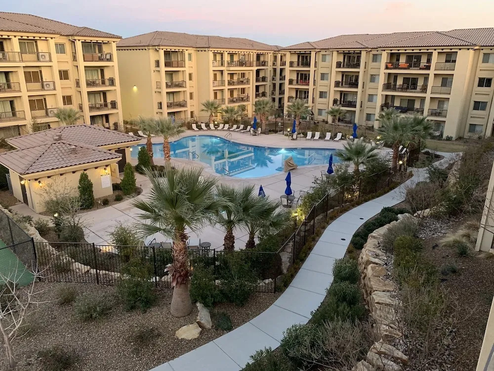 Sunset Point #w302 3 Bedroom Condo