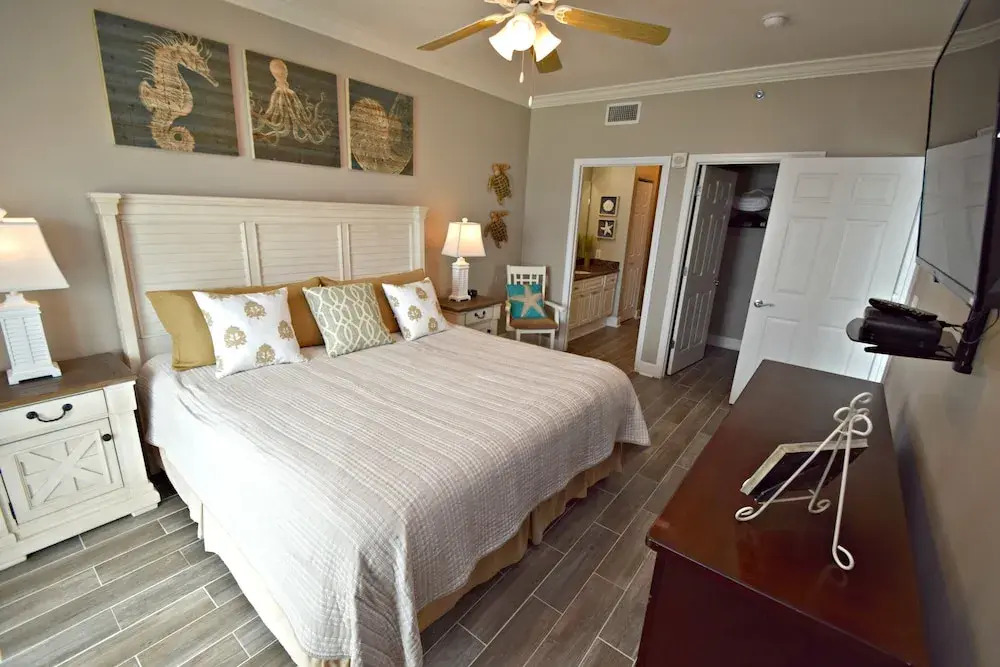 Seawind 1501 3 Bedroom Condo
