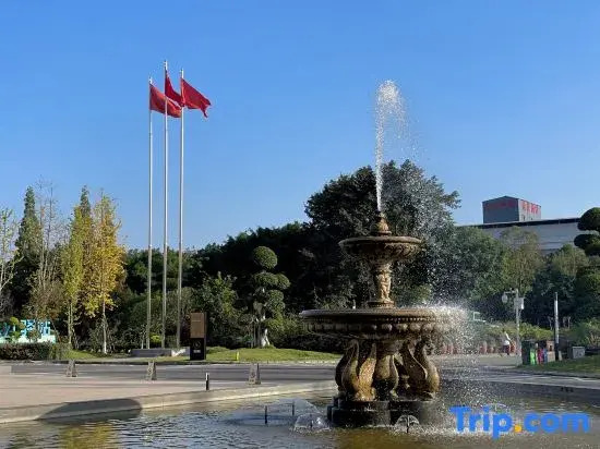 Rongchang Riel High-tech Hotel